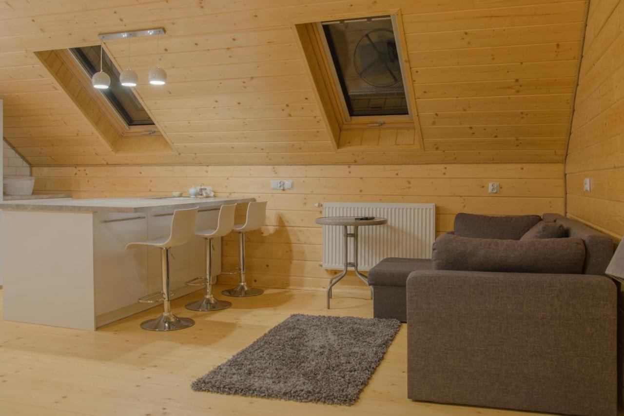 Apartament Pod Kogutkiem Uscie Gorlickie Exteriör bild