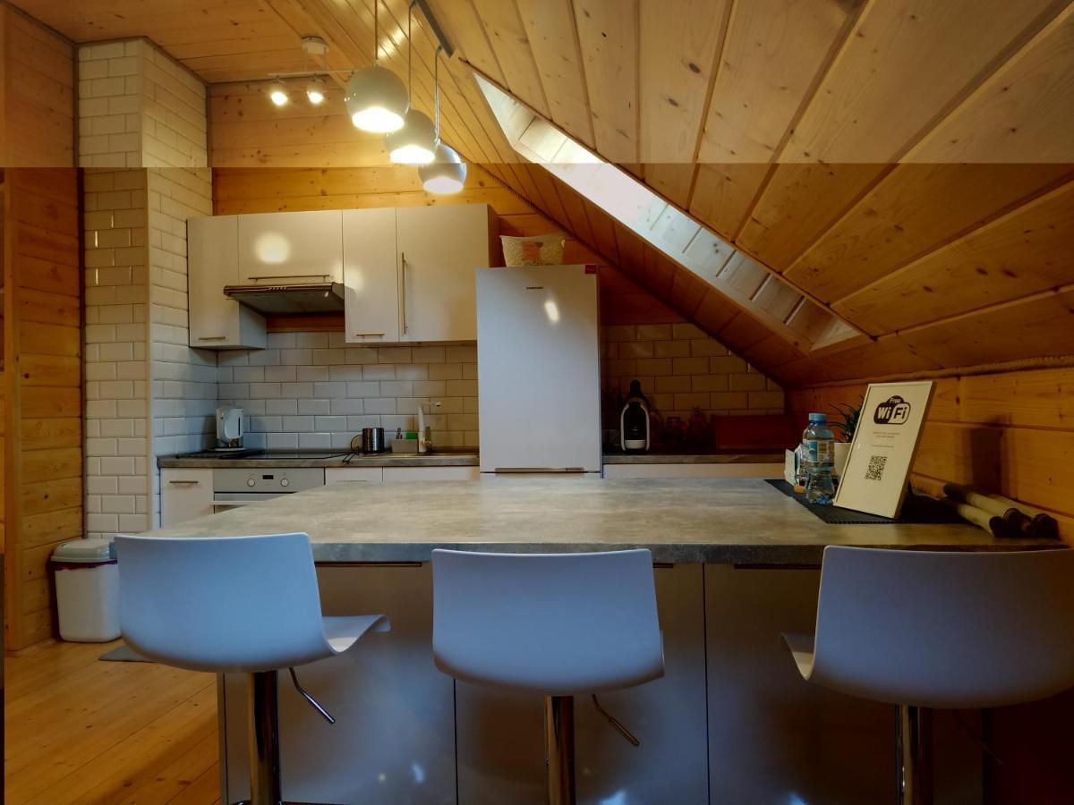 Apartament Pod Kogutkiem Uscie Gorlickie Exteriör bild